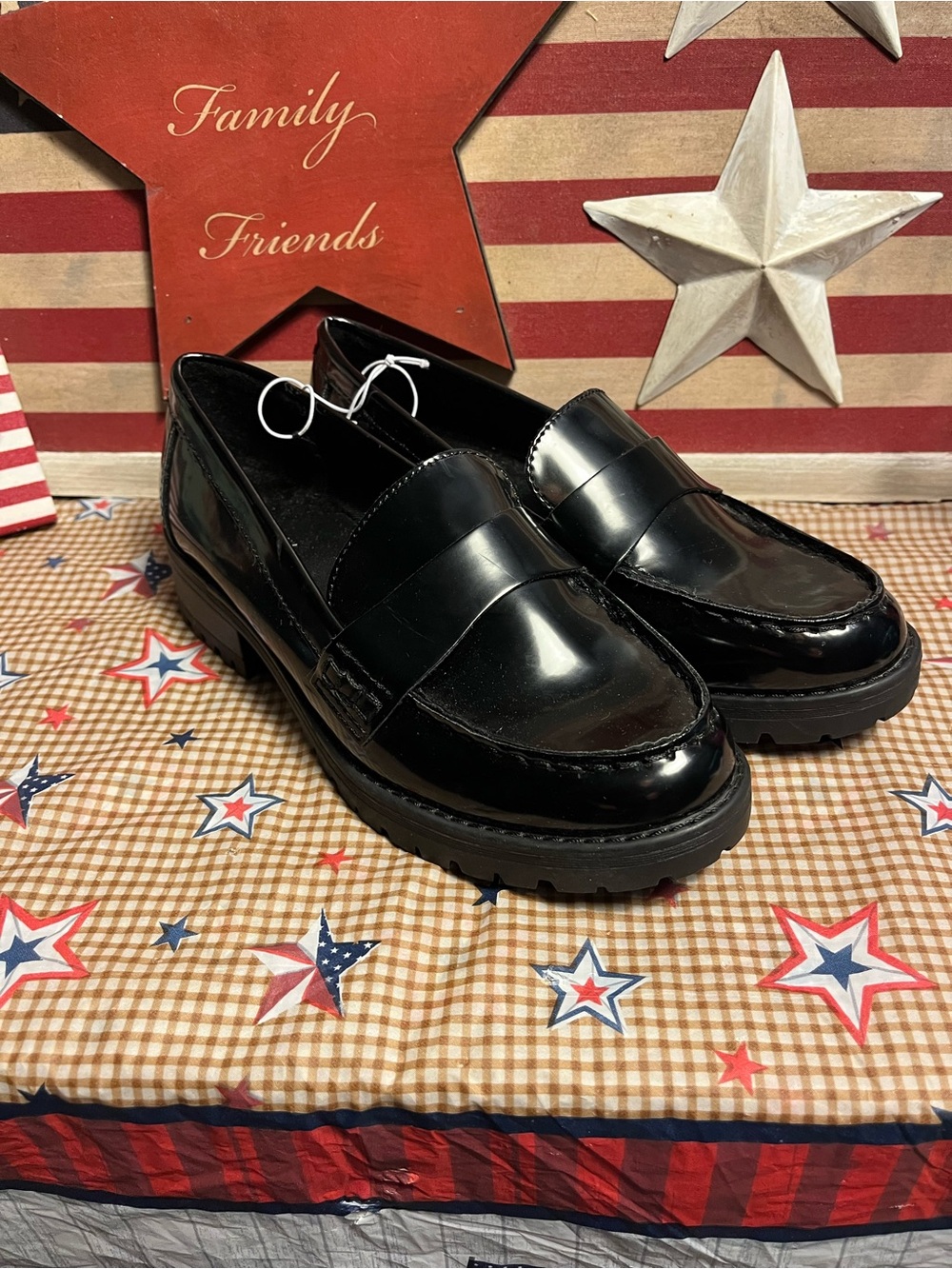 Old Navy Black Patent Platform Loafers